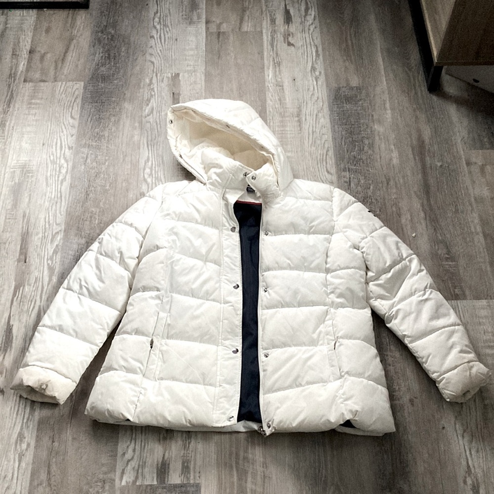 Tommy hilfigure puff jacket